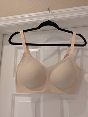 Shapermint Smoothing Essentials Comfort Wireless Bra Size Medium